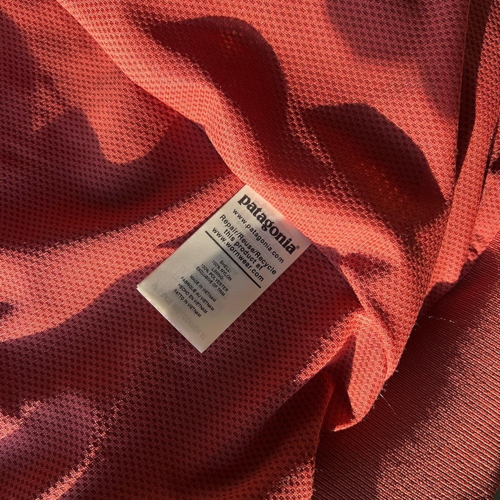 Patagonia Men's Performance Jacket Rust - Picture 3 of 4